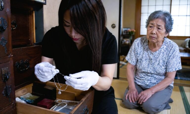 堺市西区平岡町で買取業者らしき女が一方的に買い取る　6月15日