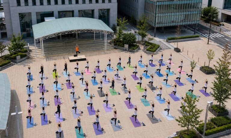 堺市役所前で「国際ヨガDAY」6月20日(土)開催