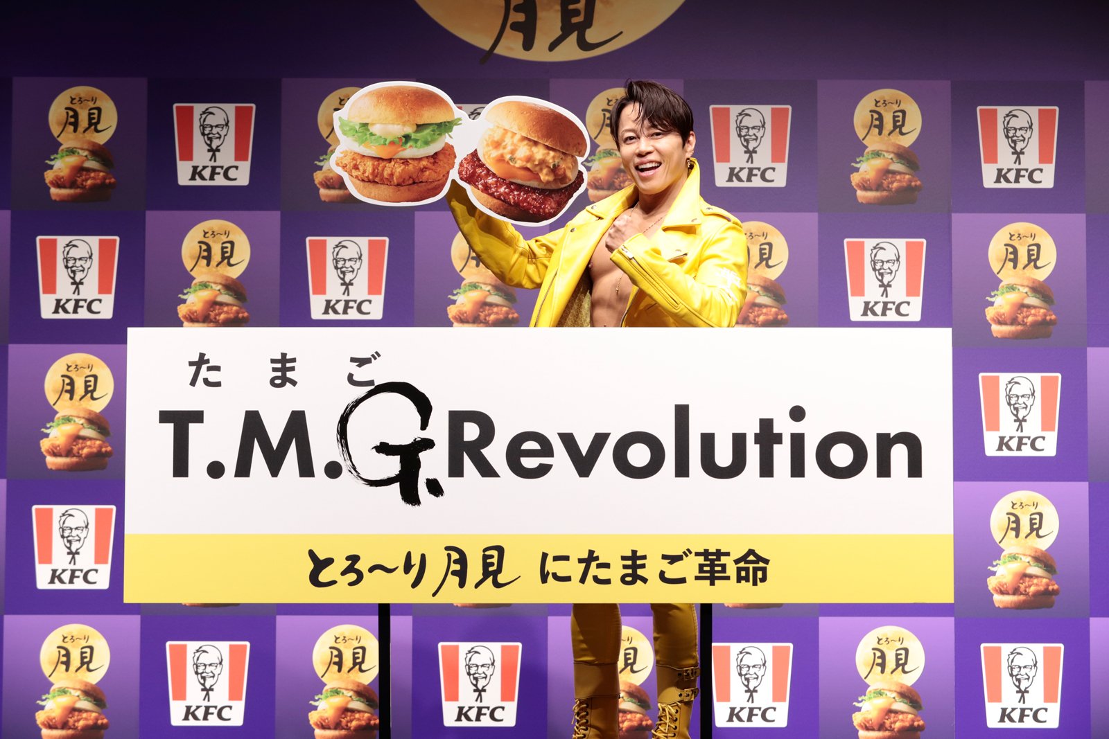 T.M.G. Revolutionのパネルと西川貴教さん