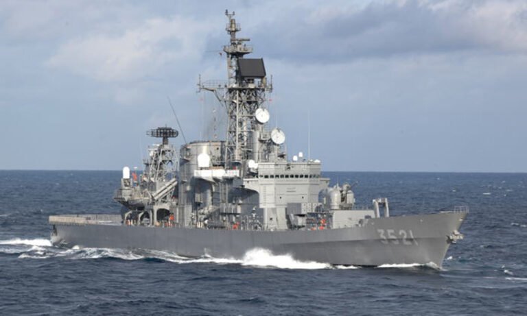 大浜埠頭で海自練習艦「しまかぜ」10月4日に一般公開　艦内見学も