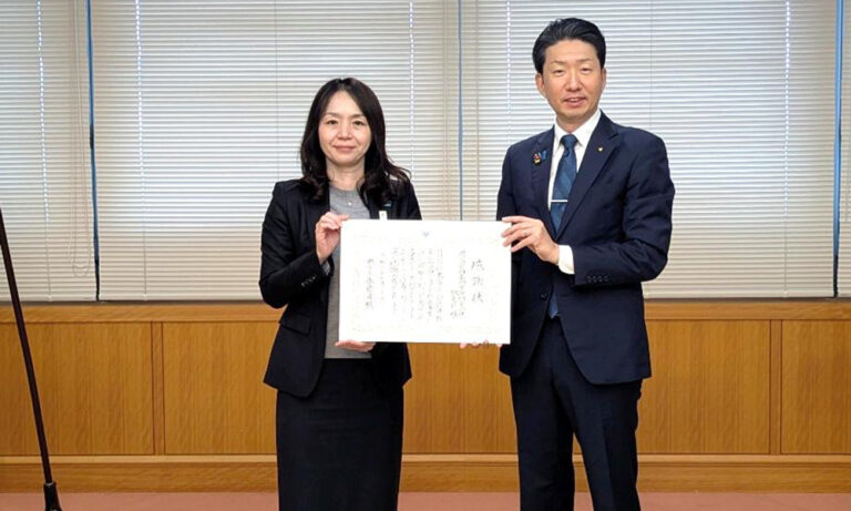 明治安田生命・堺支社が堺市に約184万円寄附　永藤市長が感謝状を贈呈