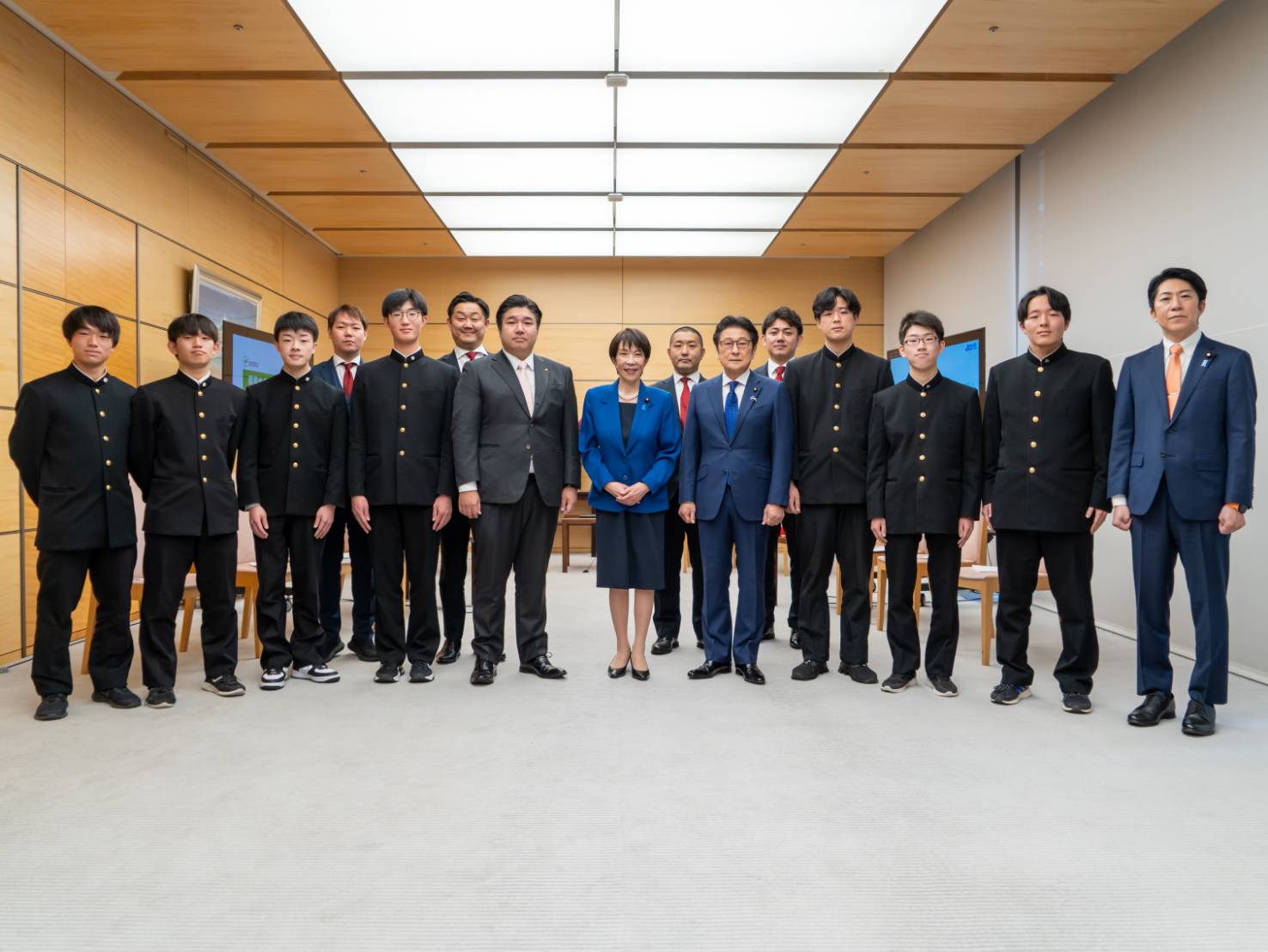 総理官邸での集合写真